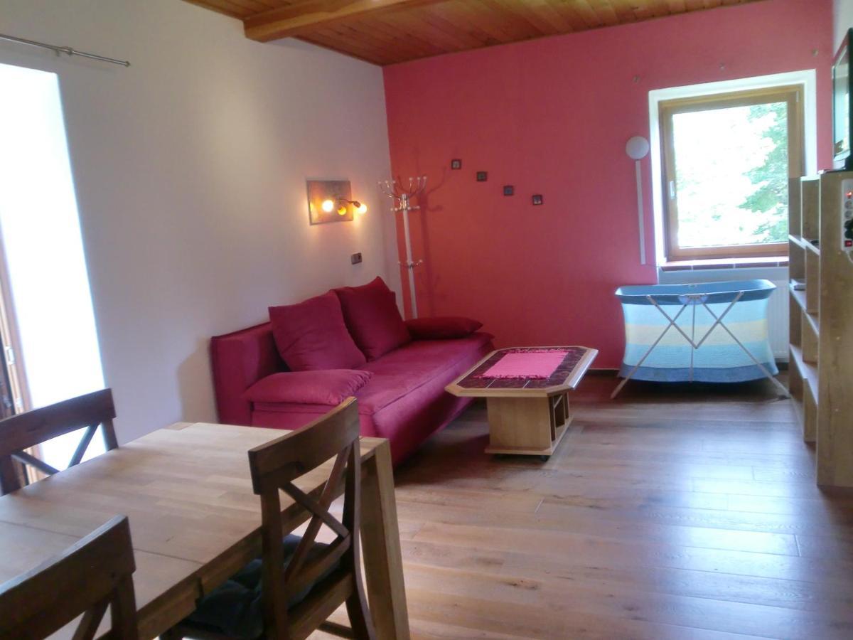 Garten- & Loggia-Appartement Herrenhaus Dellach im Drautal 외부 사진