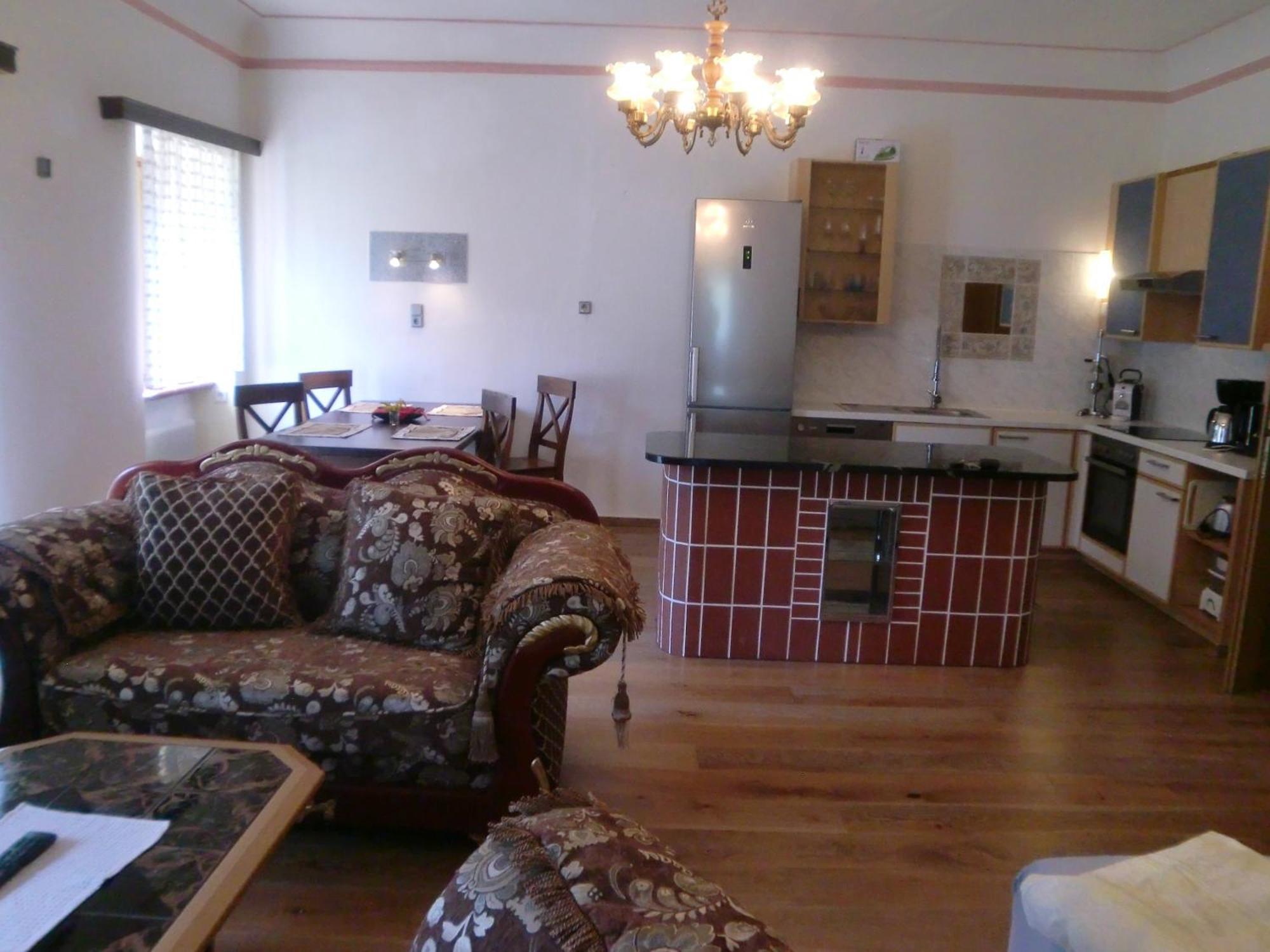 Garten- & Loggia-Appartement Herrenhaus Dellach im Drautal 외부 사진