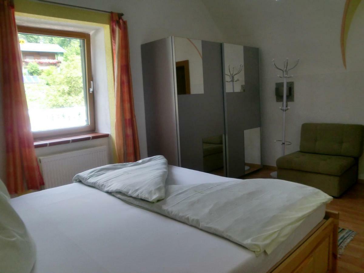 Garten- & Loggia-Appartement Herrenhaus Dellach im Drautal 외부 사진
