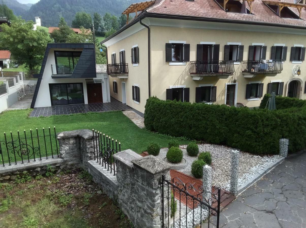 Garten- & Loggia-Appartement Herrenhaus Dellach im Drautal 외부 사진