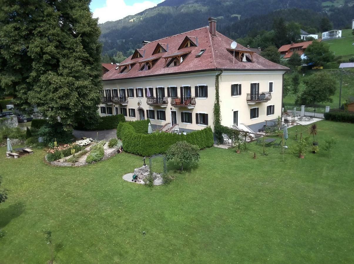 Garten- & Loggia-Appartement Herrenhaus Dellach im Drautal 외부 사진