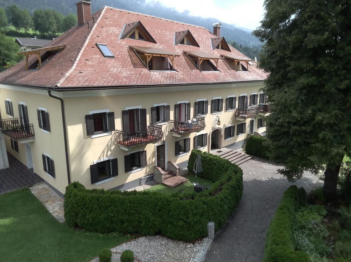 Garten- & Loggia-Appartement Herrenhaus Dellach im Drautal 외부 사진